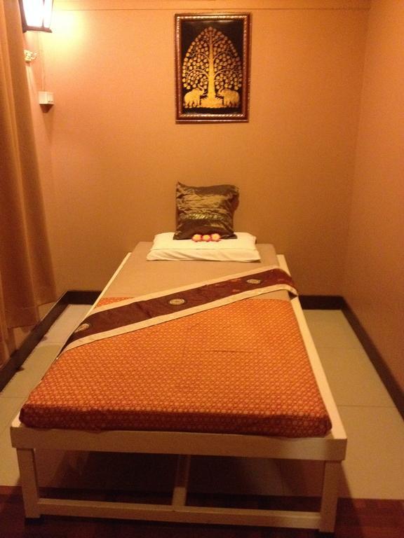 Waratee Spa Resort Villa Bangkok Buitenkant foto